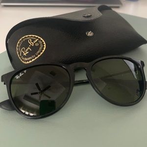 Ray-Ban sunglasses, black